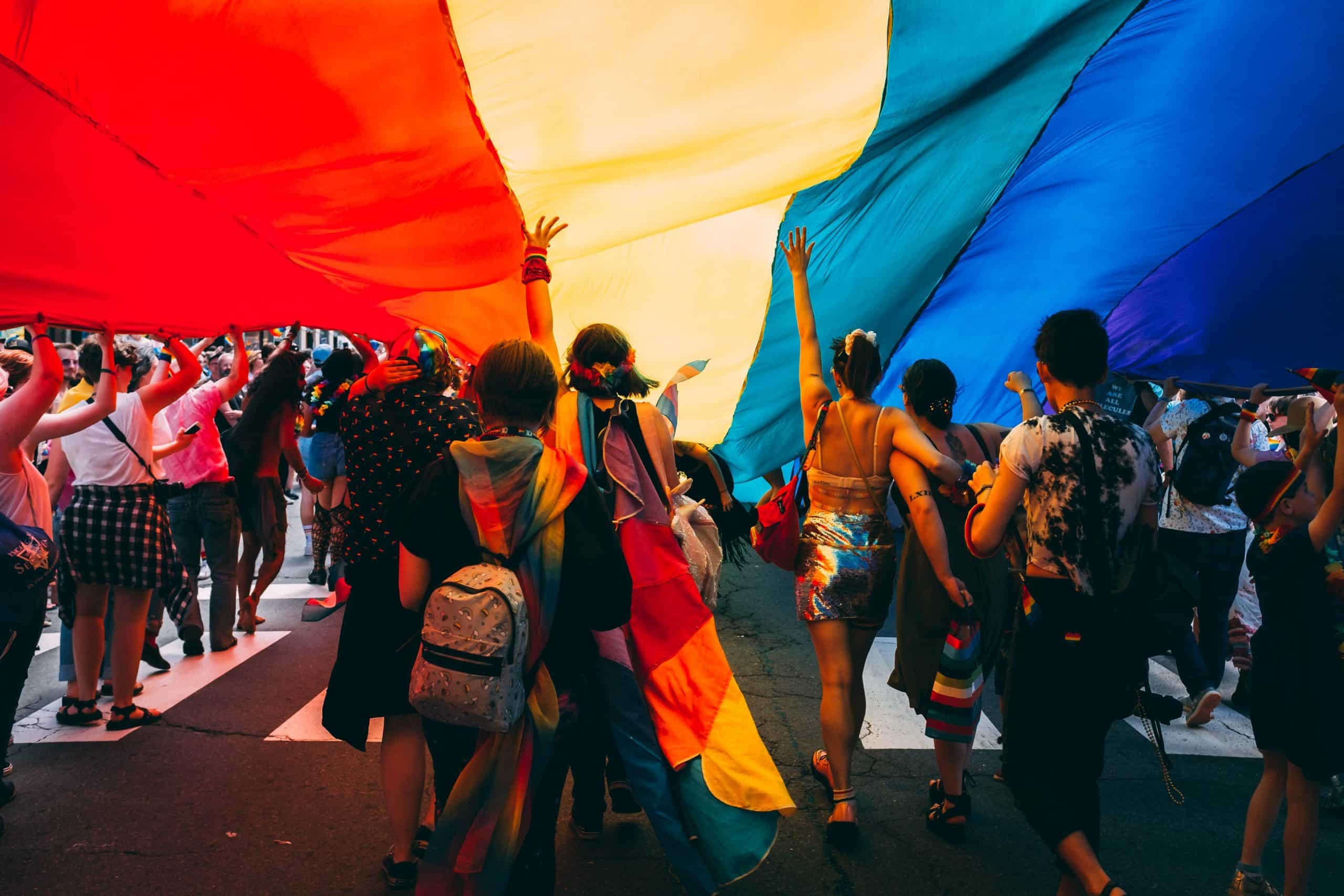 Semana Internacional da Luta Contra a LGBTfobia! Motivos para comemoração, orgulho e respeito
